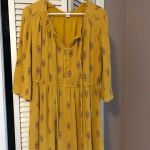 Midi floral dress for women.